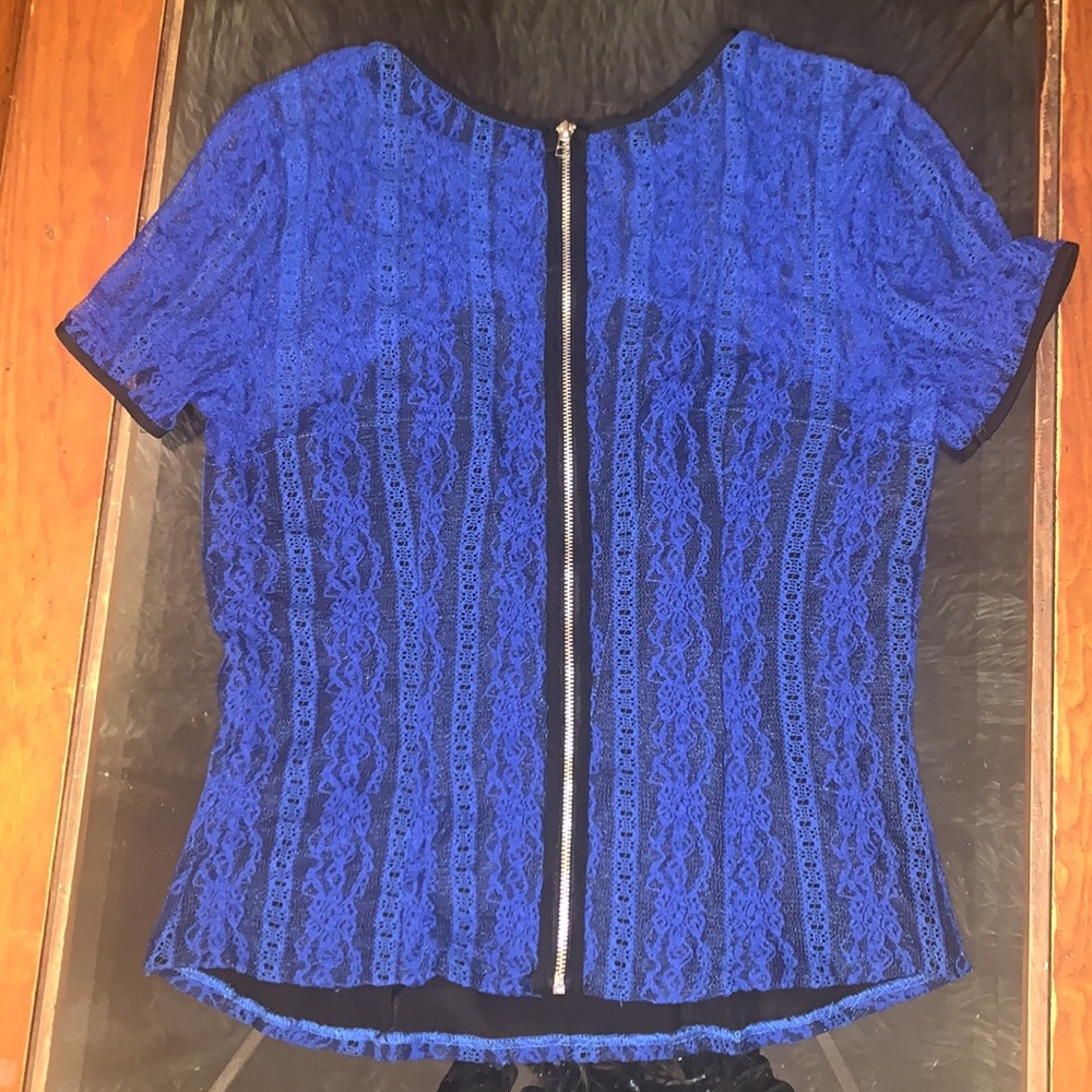 Lace Top - Picture 7 of 10